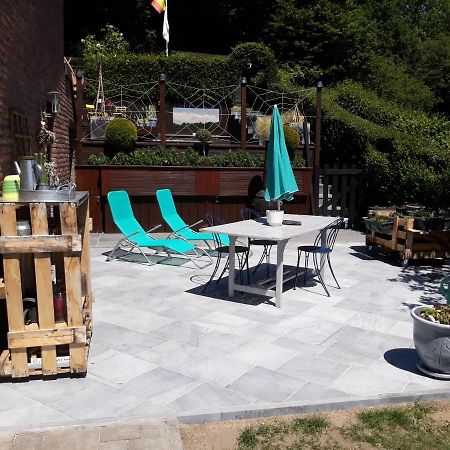 Studio Au Jardin Fleuri Verviers Ngoại thất bức ảnh